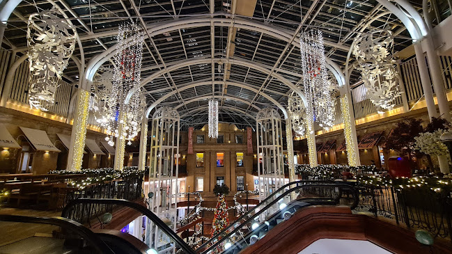 Reviews of Princes Square Shopping Centre in Glasgow - Shopping mall