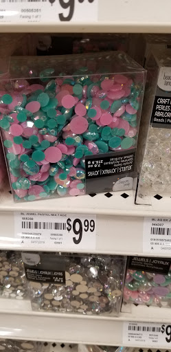 Craft Store «Michaels», reviews and photos, 3940 28th St SE, Grand Rapids, MI 49512, USA