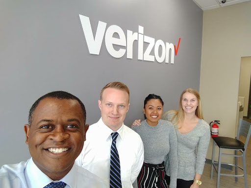 Cell Phone Store «Verizon Authorized Retailer – Cellular Sales», reviews and photos, 2650 5th St, Alameda, CA 94501, USA