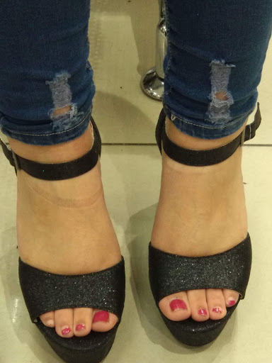 Stores to buy women's clarks sandals Montevideo