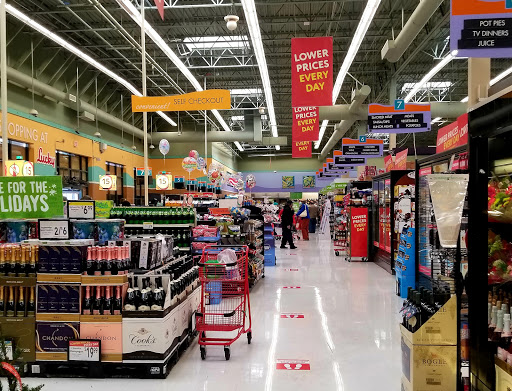 Supermarket «Lucky», reviews and photos, 247 E 18th St, Oakland, CA 94606, USA