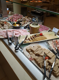 Buffet du Restaurant de type buffet Yasuni à Saint-Aignan - n°15