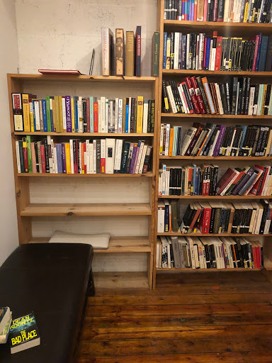 Used Book Store «Winding Way Books At Gallery», reviews and photos, 106 W Chestnut St, Lancaster, PA 17603, USA