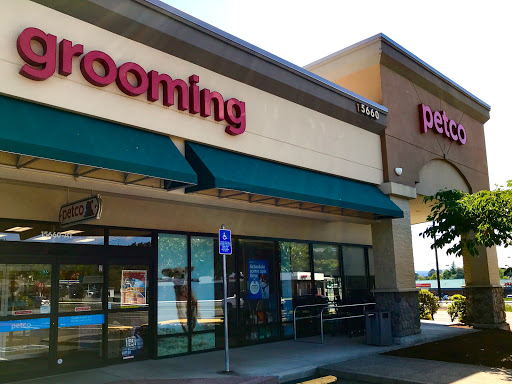Pet Supply Store «Petco Animal Supplies», reviews and photos, 15660 SW Pacific Hwy, Tigard, OR 97224, USA