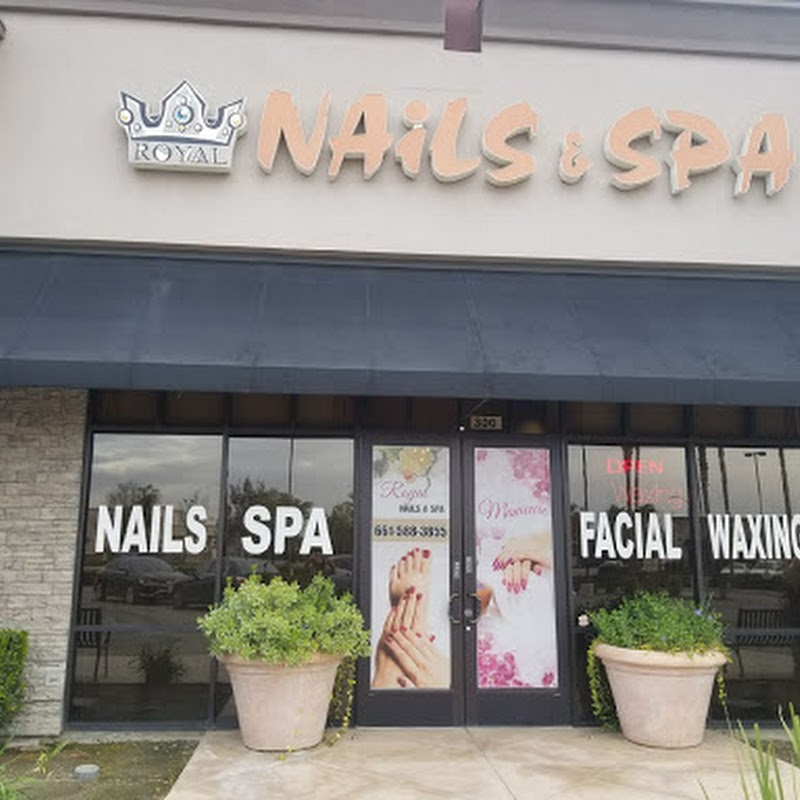 Royal Nails and Spa