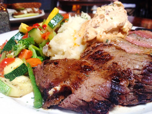 Brewpub «Foothills Brewpub», reviews and photos, 638 W 4th St, Winston-Salem, NC 27101, USA