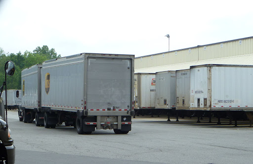 Shipping Service «UPS Customer Center - PARSIPPANY», reviews and photos, 799 Jefferson Rd, Parsippany, NJ 07054, USA