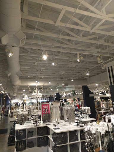 Fashion Accessories Store «Charming Charlie», reviews and photos, 301 N Carroll Ave, Southlake, TX 76092, USA