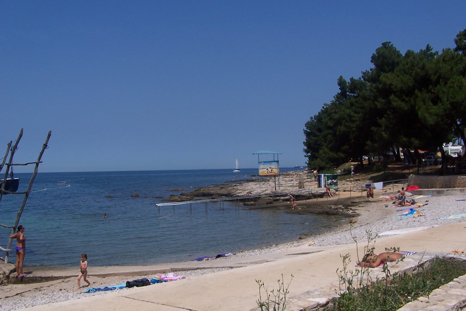 Photo of Pineta beach amenities area