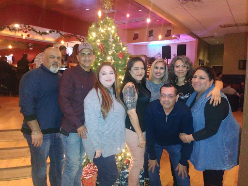 Hamburger Restaurant «Peppers At Uptown», reviews and photos, 4620 N 10th St, McAllen, TX 78504, USA