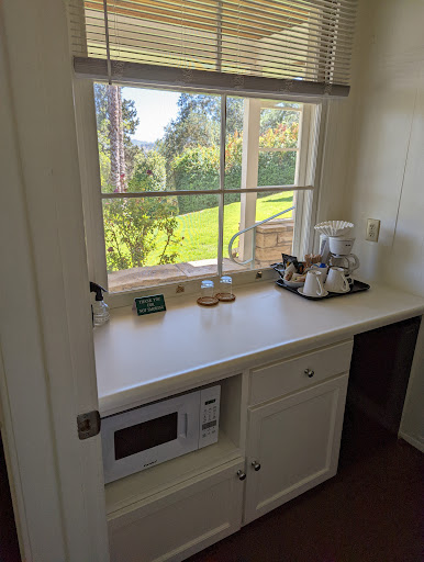Ojai Retreat & Inn image