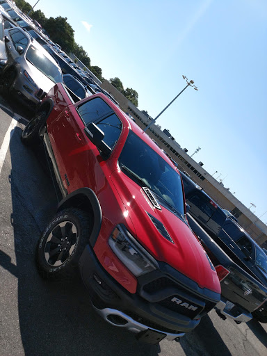 Car Dealer «Elmwood Chrysler Dodge Jeep Ram», reviews and photos, 625 Taunton Ave, East Providence, RI 02914, USA