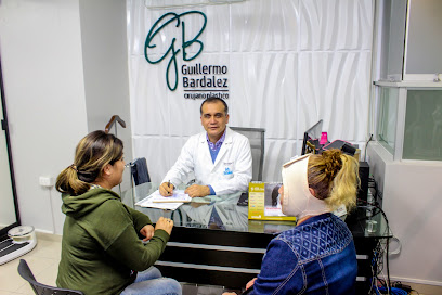 Dr. Guillermo Bardalez Cirugía Plástica