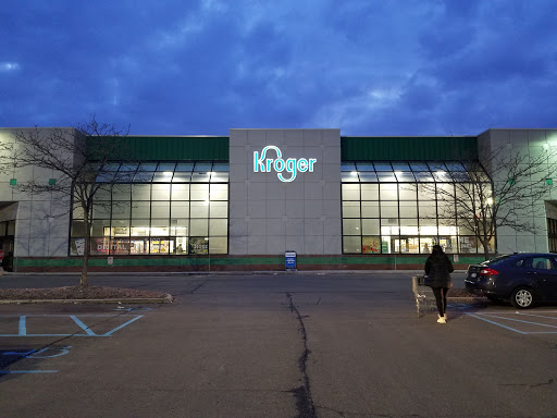 Dry Cleaner «Newberry Cleaners», reviews and photos, 39460 W 14 Mile Rd, Commerce Charter Twp, MI 48390, USA