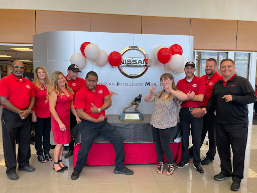 Nissan Dealer «St. Charles Nissan», reviews and photos, 5625 Veterans Memorial Pkwy, St Peters, MO 63376, USA