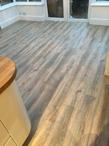 L&A FLOORING