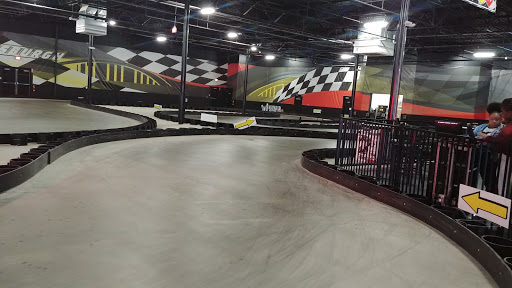 Shopping Mall «Edgewood Towne Centre», reviews and photos, 1763 S Braddock Ave, Pittsburgh, PA 15218, USA