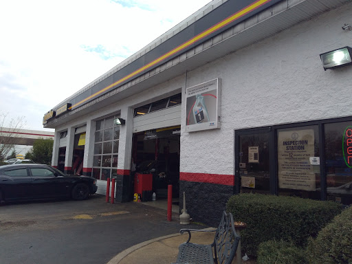 Auto Repair Shop «Meineke Car Care Center», reviews and photos, 399 2nd St, Williamsburg, VA 23185, USA