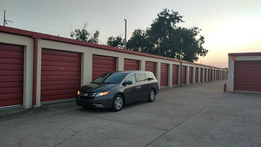 Self-Storage Facility «Keyport Self Storage», reviews and photos, 6530 S Lewis Ave, Tulsa, OK 74136, USA