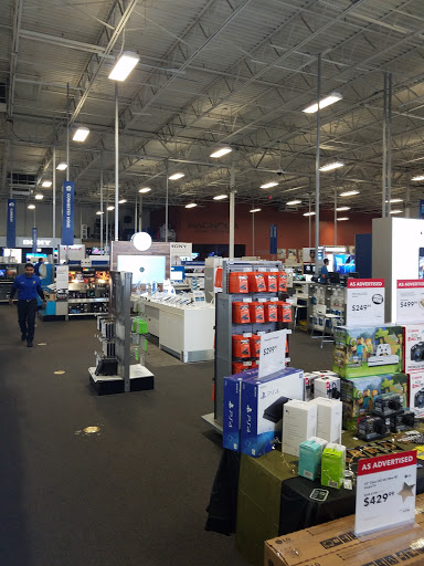 Electronics Store «Best Buy», reviews and photos, 3900 Sisk Rd B, Modesto, CA 95356, USA