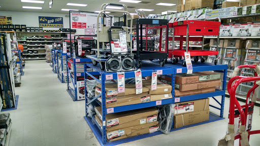 Hardware Store «Harbor Freight Tools», reviews and photos, 1606 S Governors Ave, Dover, DE 19904, USA