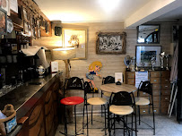 Atmosphère du Restaurant français Lou Gabian à Saintes-Maries-de-la-Mer - n°7