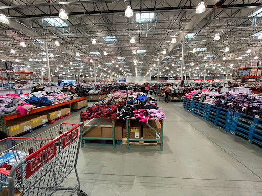 Warehouse store «Costco Wholesale», reviews and photos, 335 Westfall Rd, Rochester, NY 14620, USA