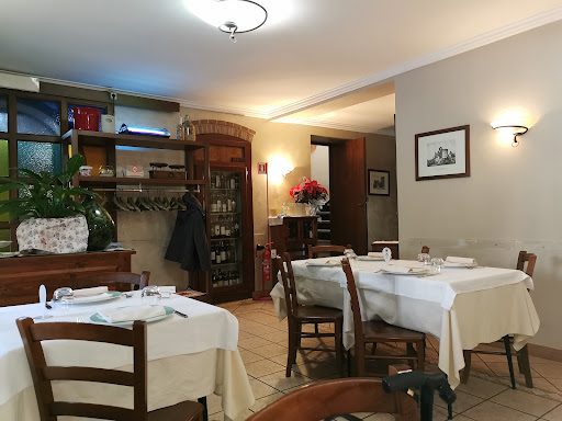 Cantina del Bivio in Canale, Provincia di Cuneo