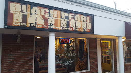 Tattoo Shop «Black Pearl Tattoo Studio & Gallery», reviews and photos, 509 Main St, Hyannis, MA 02601, USA