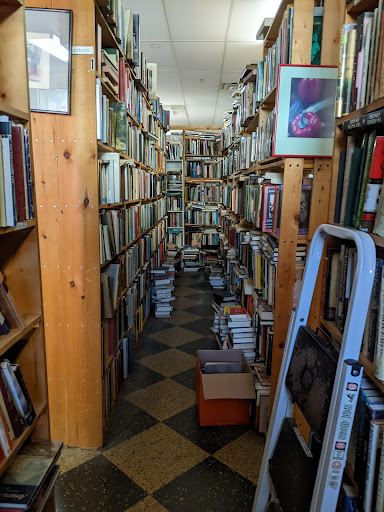 Used Book Store «Yes Books», reviews and photos, 589 Congress St, Portland, ME 04101, USA