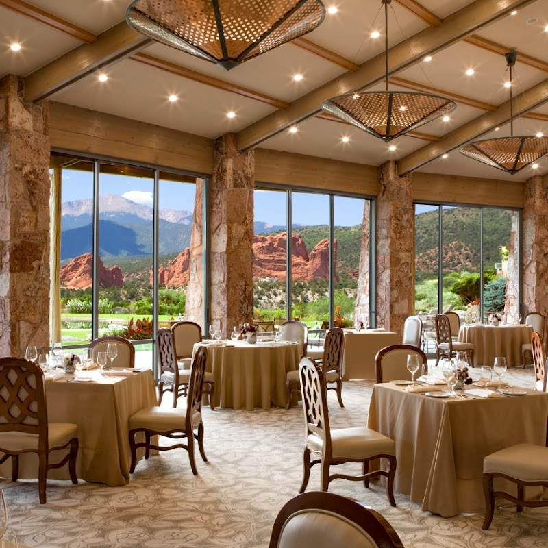 Grand View Dining Room