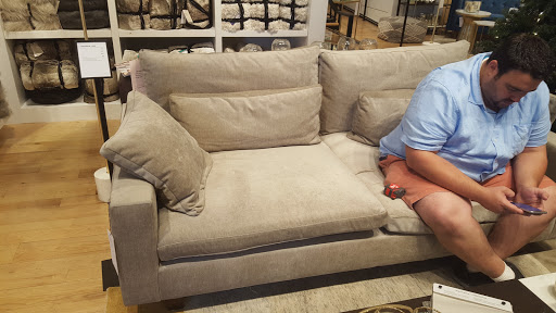 Furniture Store «west elm», reviews and photos, 8805 Dadeland Blvd b101, Miami, FL 33156, USA