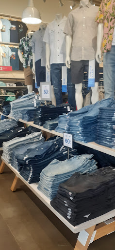 Clothing Store «Old Navy», reviews and photos, 1949 E Camelback Rd, Phoenix, AZ 85016, USA