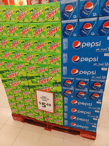 Grocery Store «Save-A-Lot», reviews and photos, 332 W Ardice Ave, Eustis, FL 32726, USA