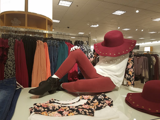 Department Store «Nordstrom Chandler Fashion Center», reviews and photos, 3199 W Chandler Blvd, Chandler, AZ 85226, USA