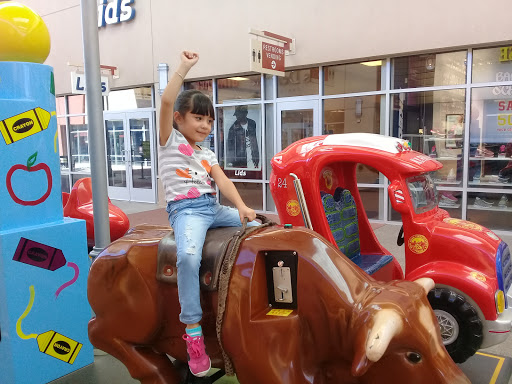 Outlet Mall «Tanger Outlet Westgate», reviews and photos, 6800 N 95th Ave, Glendale, AZ 85305, USA