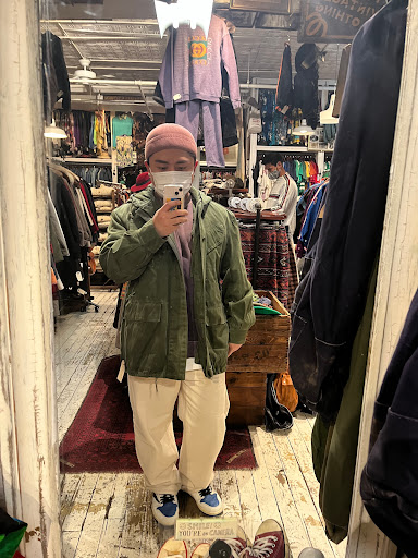 Vintage Clothing Store «10 ft Single by Stella Dallas», reviews and photos, 285 N 6th St, Brooklyn, NY 11211, USA