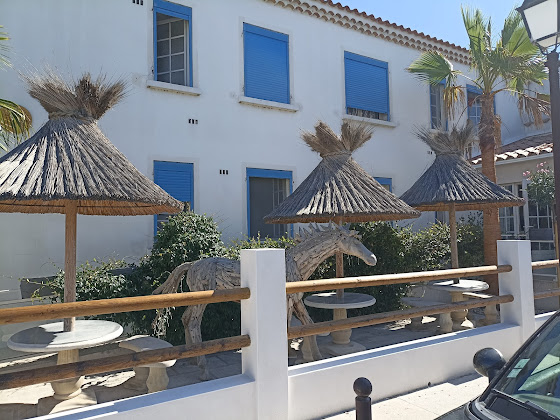 Extérieur hôtels Hôtel Le Neptune en Camargue 13460 Saintes-Maries-de-la-Mer