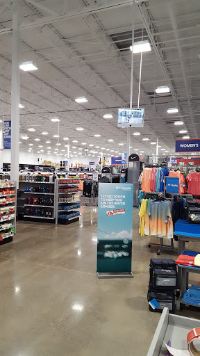 Sporting Goods Store «Academy Sports + Outdoors», reviews and photos, 140 E Bert Kouns Industrial Loop, Shreveport, LA 71106, USA