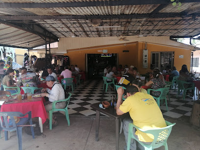 Asadero Y Restaurante La Amistad - Carrera 18 con calle 15, San José Del Guaviare, Guaviare, Colombia