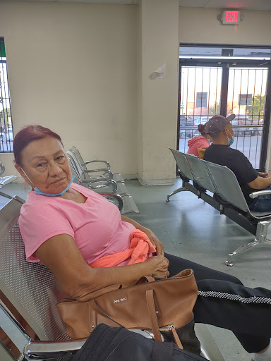 Laundry «EZ Wash Laundry», reviews and photos, 915 W Parker Rd, Plano, TX 75023, USA