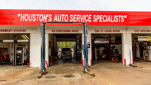 Auto Repair Shop «Memorial Conoco Car Care», reviews and photos, 13202 Memorial Dr, Houston, TX 77079, USA