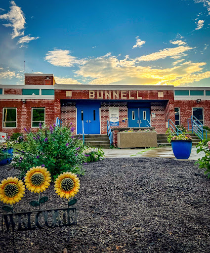 Frank Scott Bunnell High School