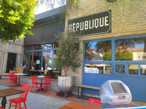 République Café Bakery & République Restaurant
