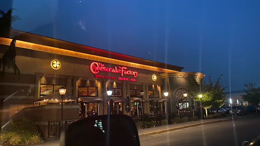 Restaurant «The Cheesecake Factory», reviews and photos, 230 Strander Blvd, Tukwila, WA 98188, USA