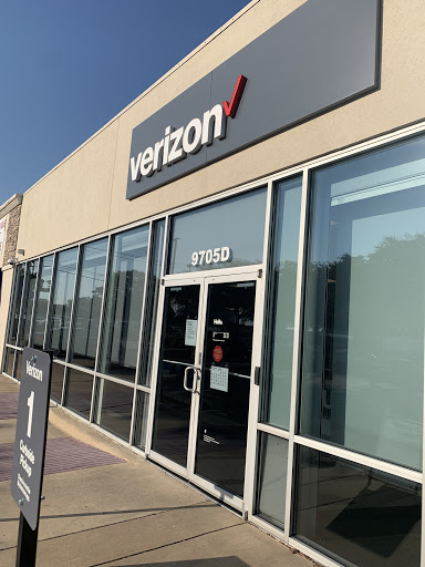 Cell Phone Store «Verizon», reviews and photos, 9705 Research Blvd d, Austin, TX 78759, USA