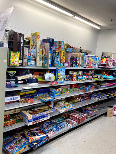 Thrift Store «Goodwill Industries of Greater Cleveland & East Central Ohio», reviews and photos, 12650A Rockside Rd, Cleveland, OH 44125, USA