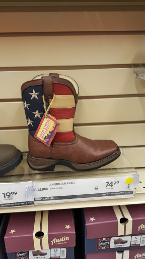 Sporting Goods Store «Academy Sports + Outdoors», reviews and photos, 800 S Clearview Pkwy, Harahan, LA 70123, USA