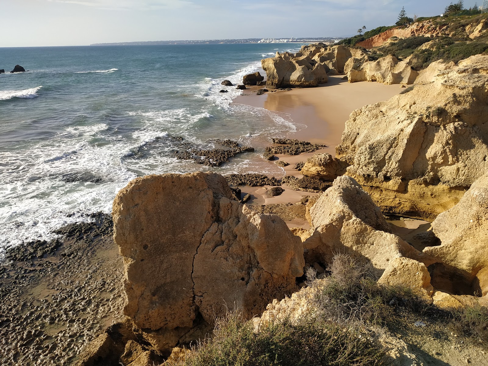 Praia de Sao Lourenco的照片 具有非常干净级别的清洁度