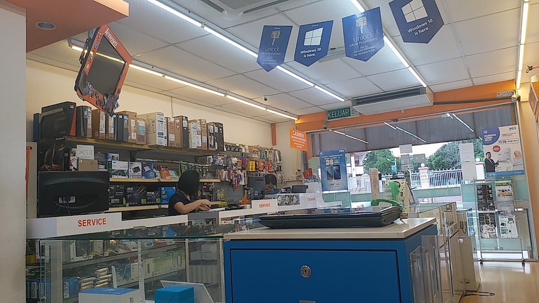 Kedai Komputer Tampin (PC WORLD)